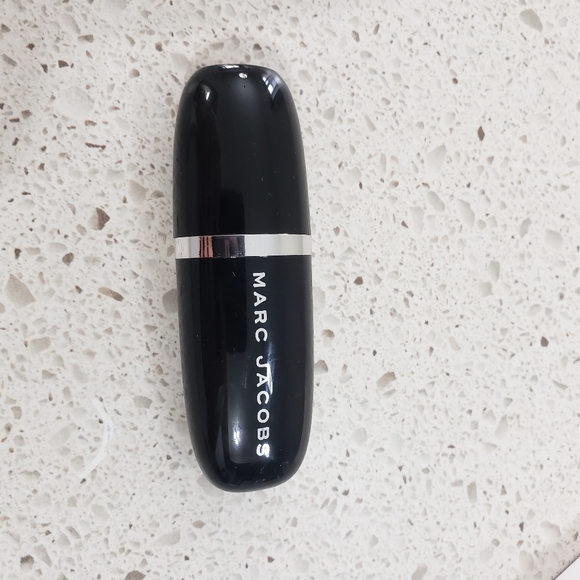 Marc Jacobs concealer touch up stick nwt - Picture 5 of 5